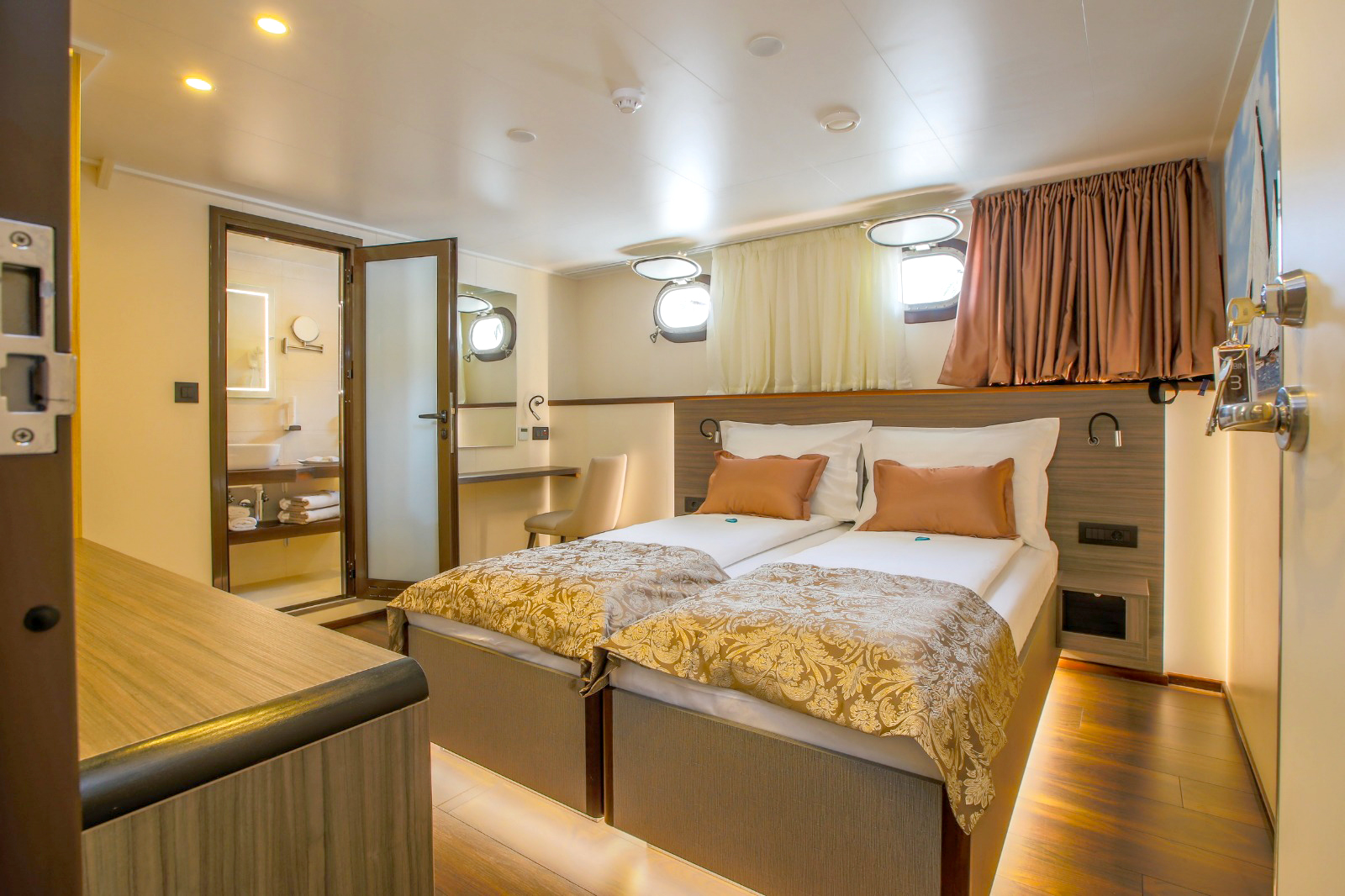 2-Bett Hauptdeck