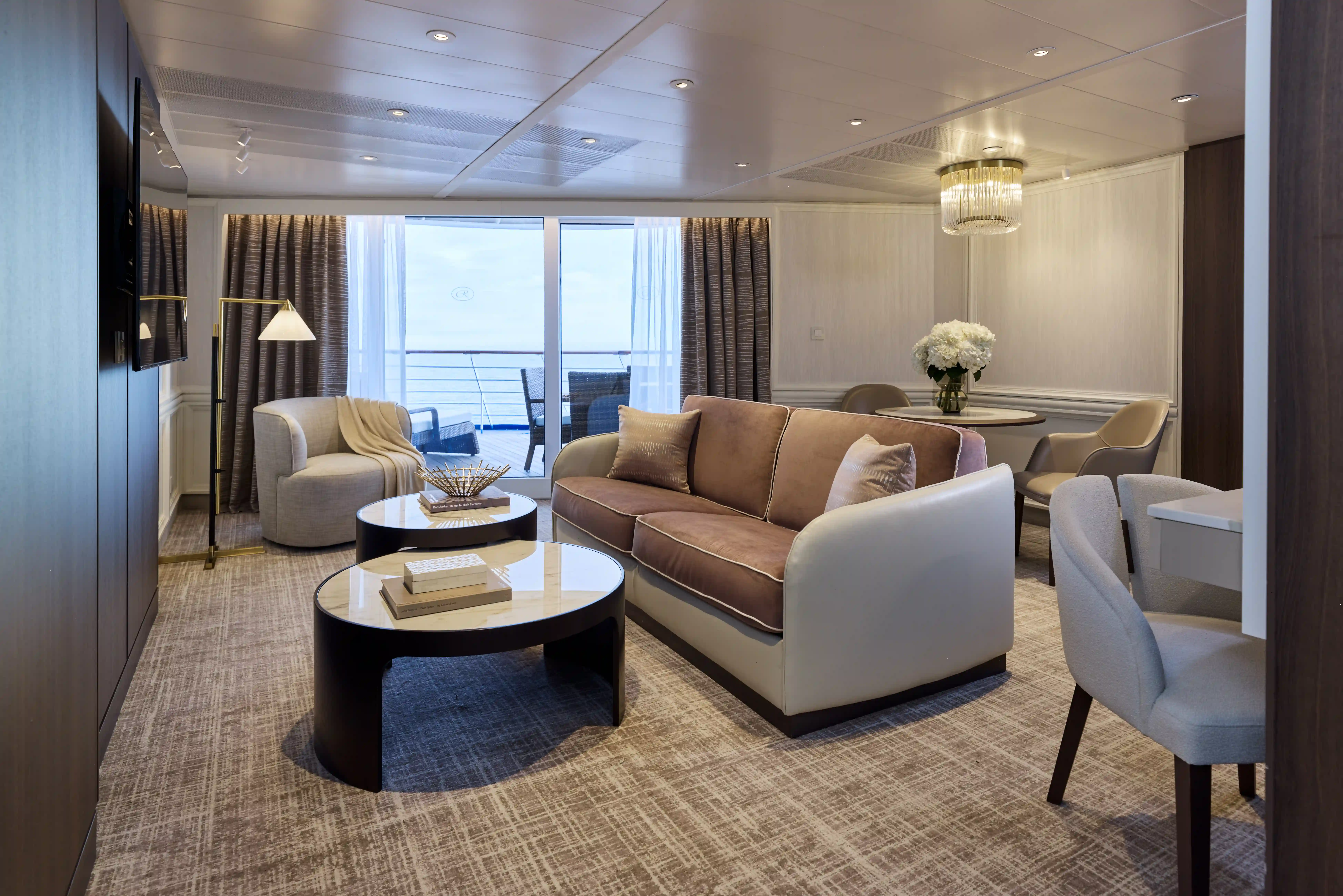 Suite Seven Seas (AVANT)