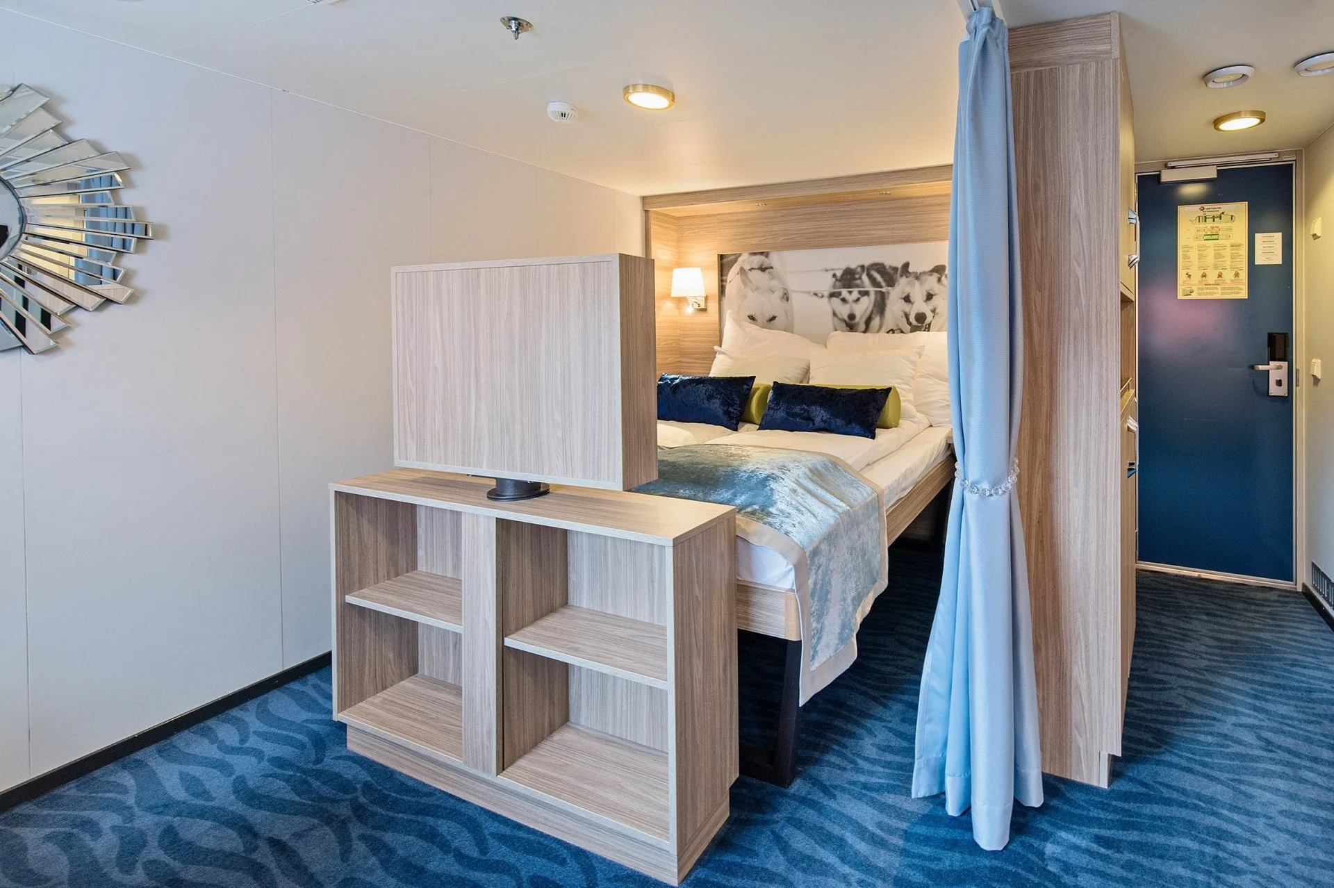 Expedition Mini Suite