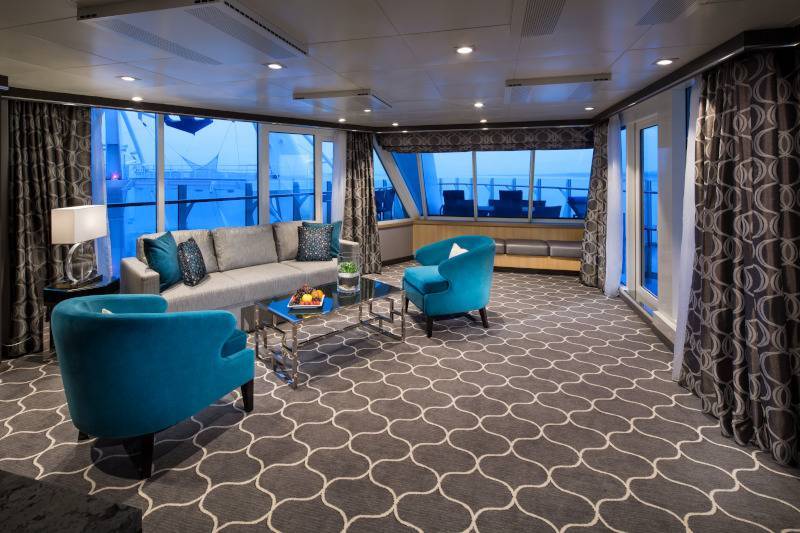 Suite spacieuse AquaTheater avec grand balcon - 2 chambres   