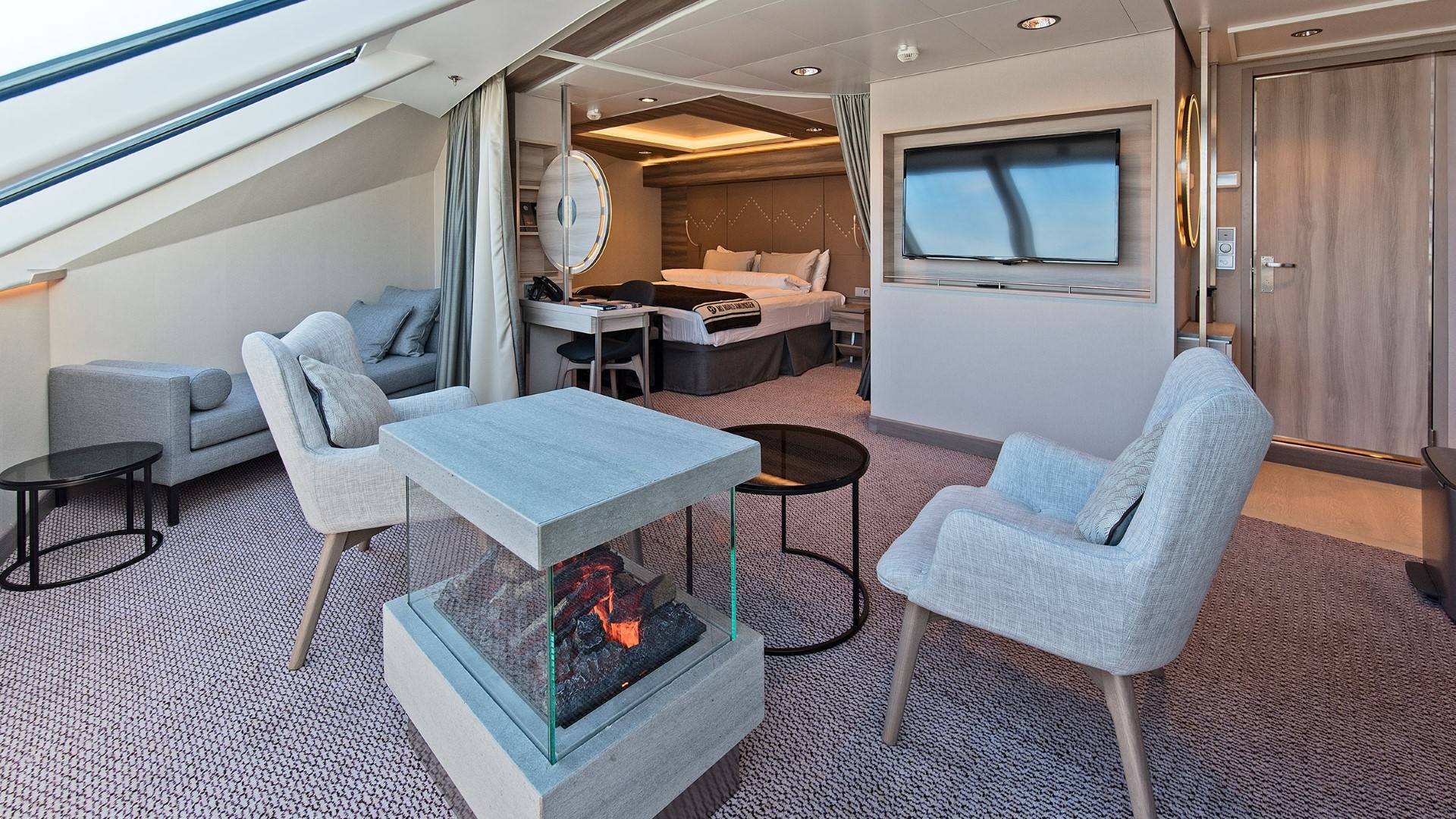 Expedition Ecksuite