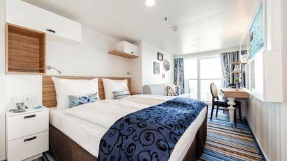 Balcony cabin