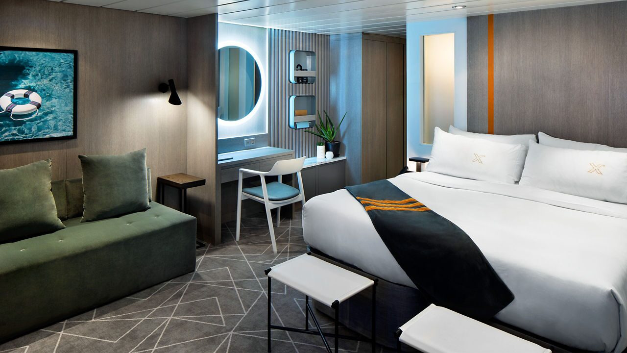 Aqua Sky Suite