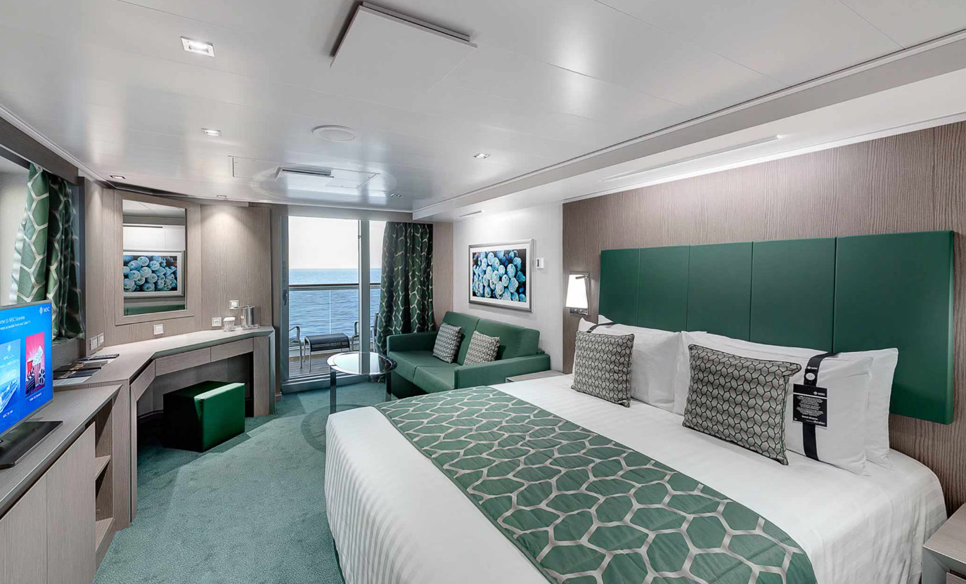 JUNIOR SUITE AUREA