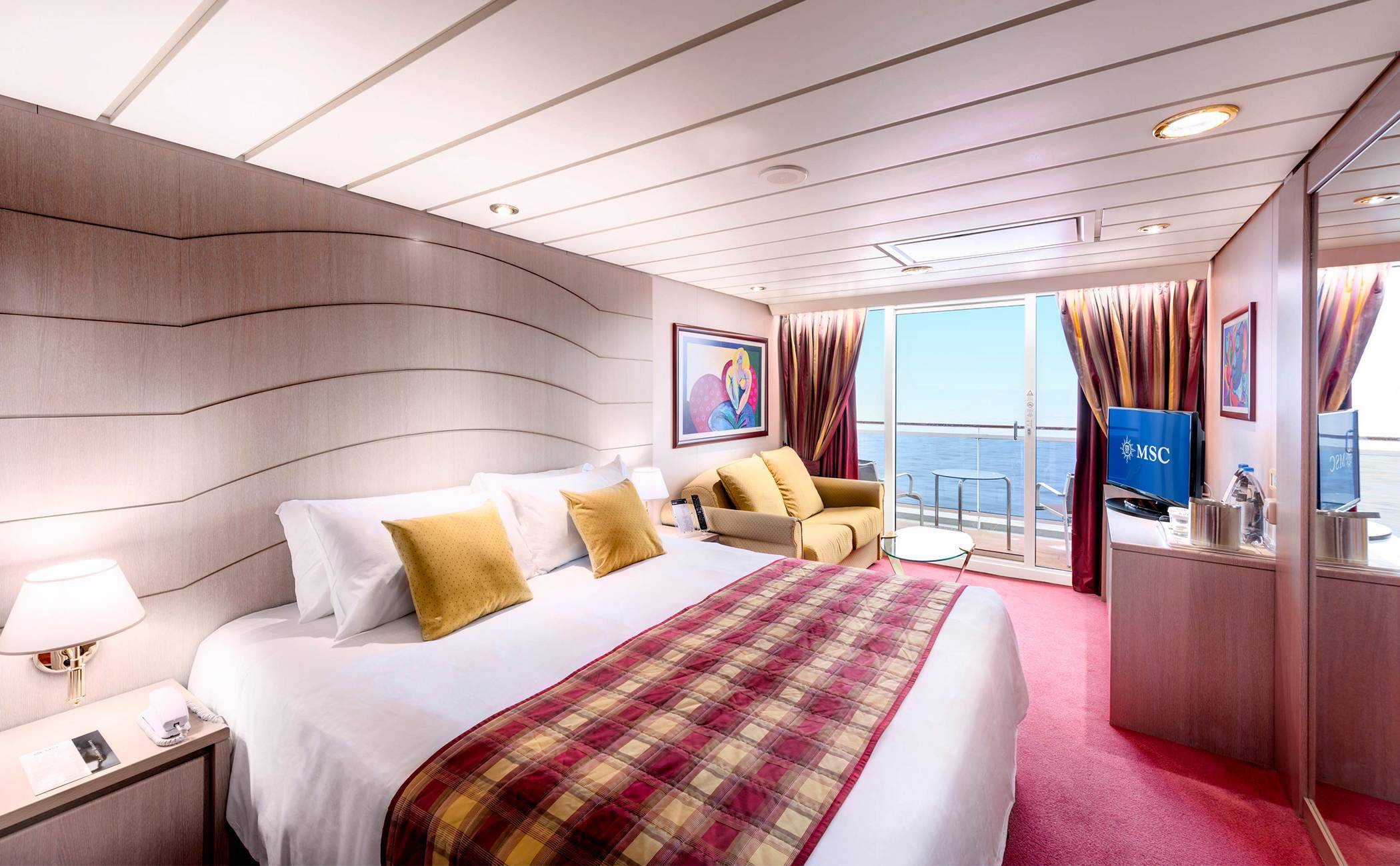 JUNIOR SUITE AUREA
