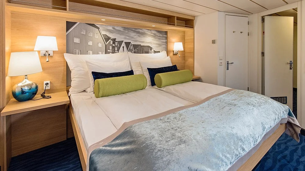 Expedition Suite