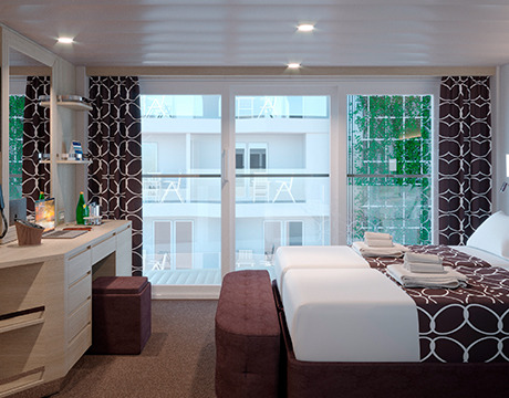Deluxe Balkon mit Promenade & Meerblick