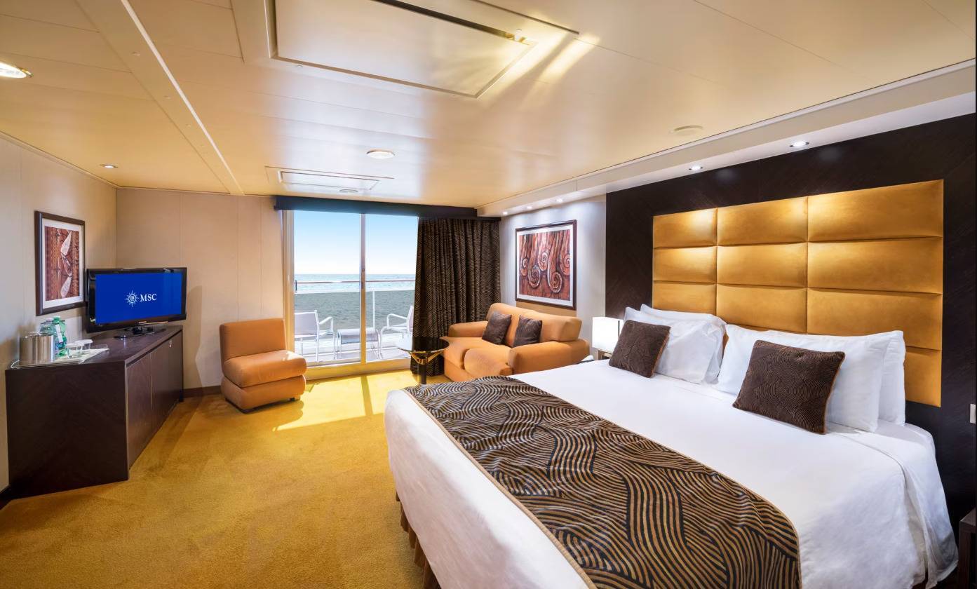 PREMIUM-SUITE AUREA MIT VERSIEGELTEM FENSTER