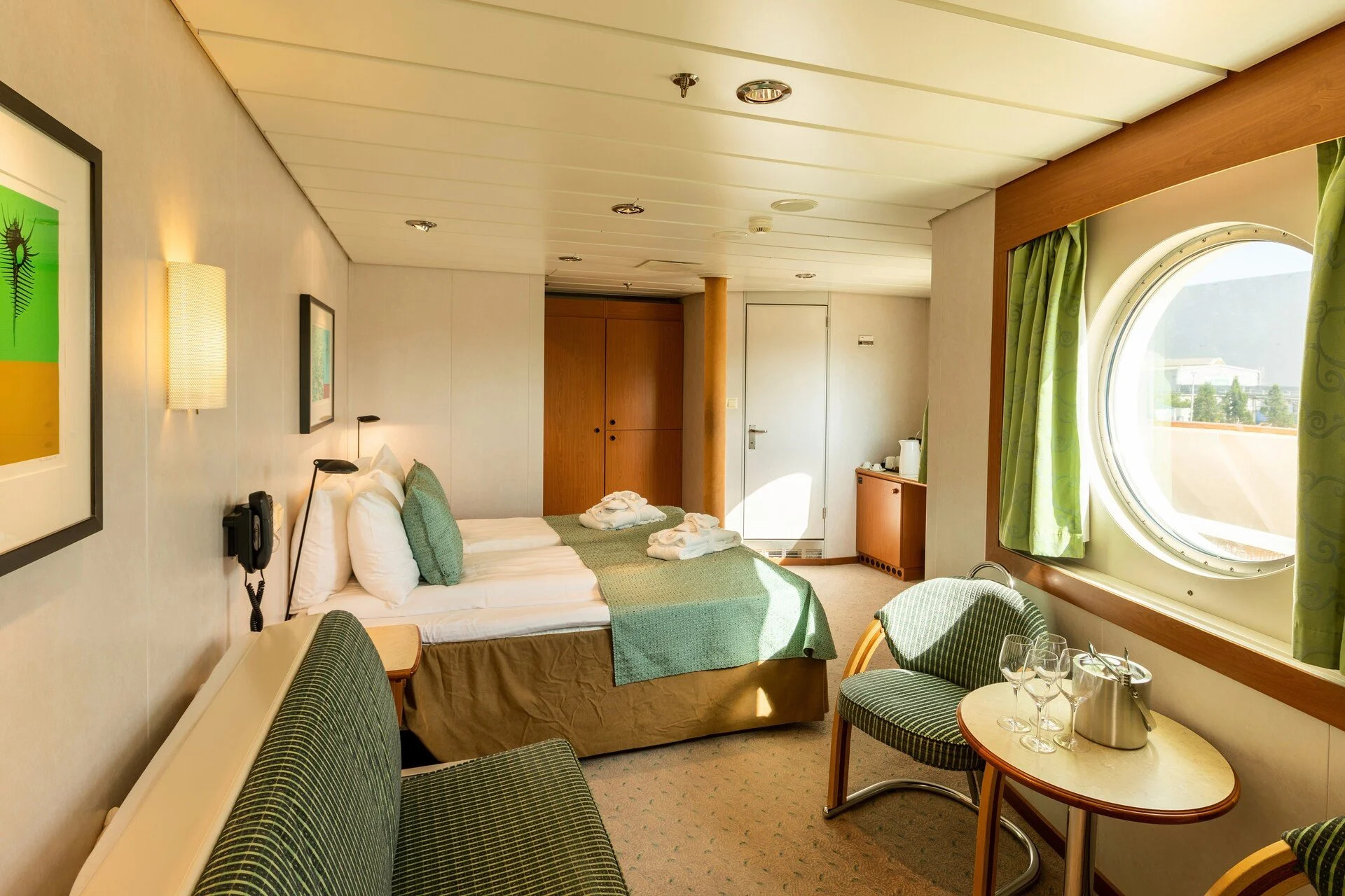 Expedition Mini Suite