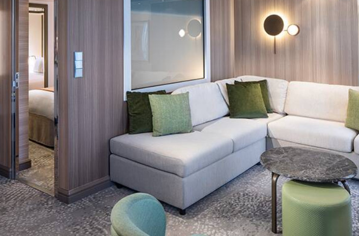 Celebrity Suite
