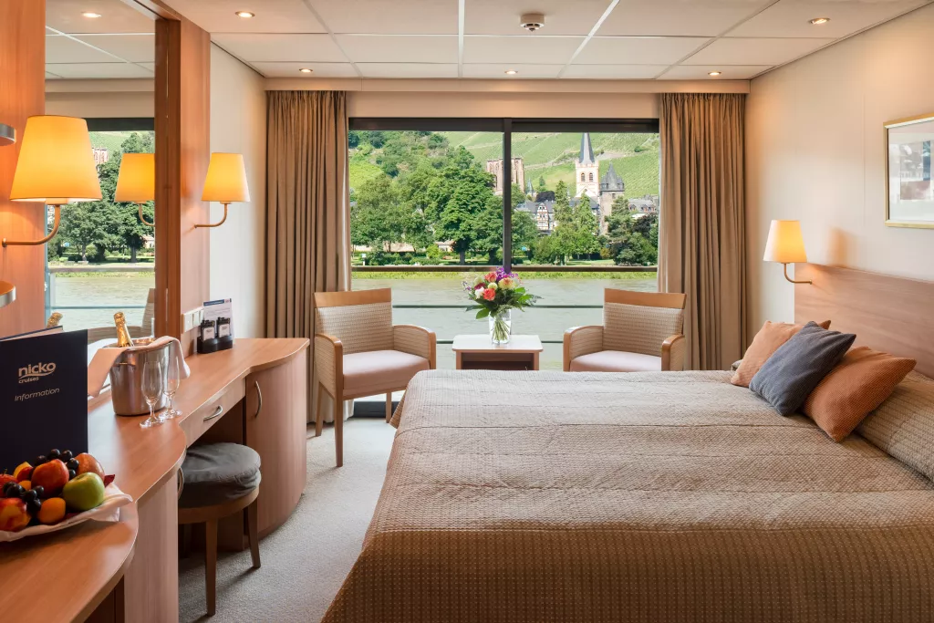 2-Bett Oberdeck vorn mit französischem Balkon